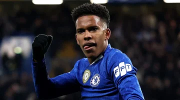 إستيفاو ويليان يوضح حقيقة رفضه مانشستر يونايتد للدفاع عن ألوان قميص تشيلسي